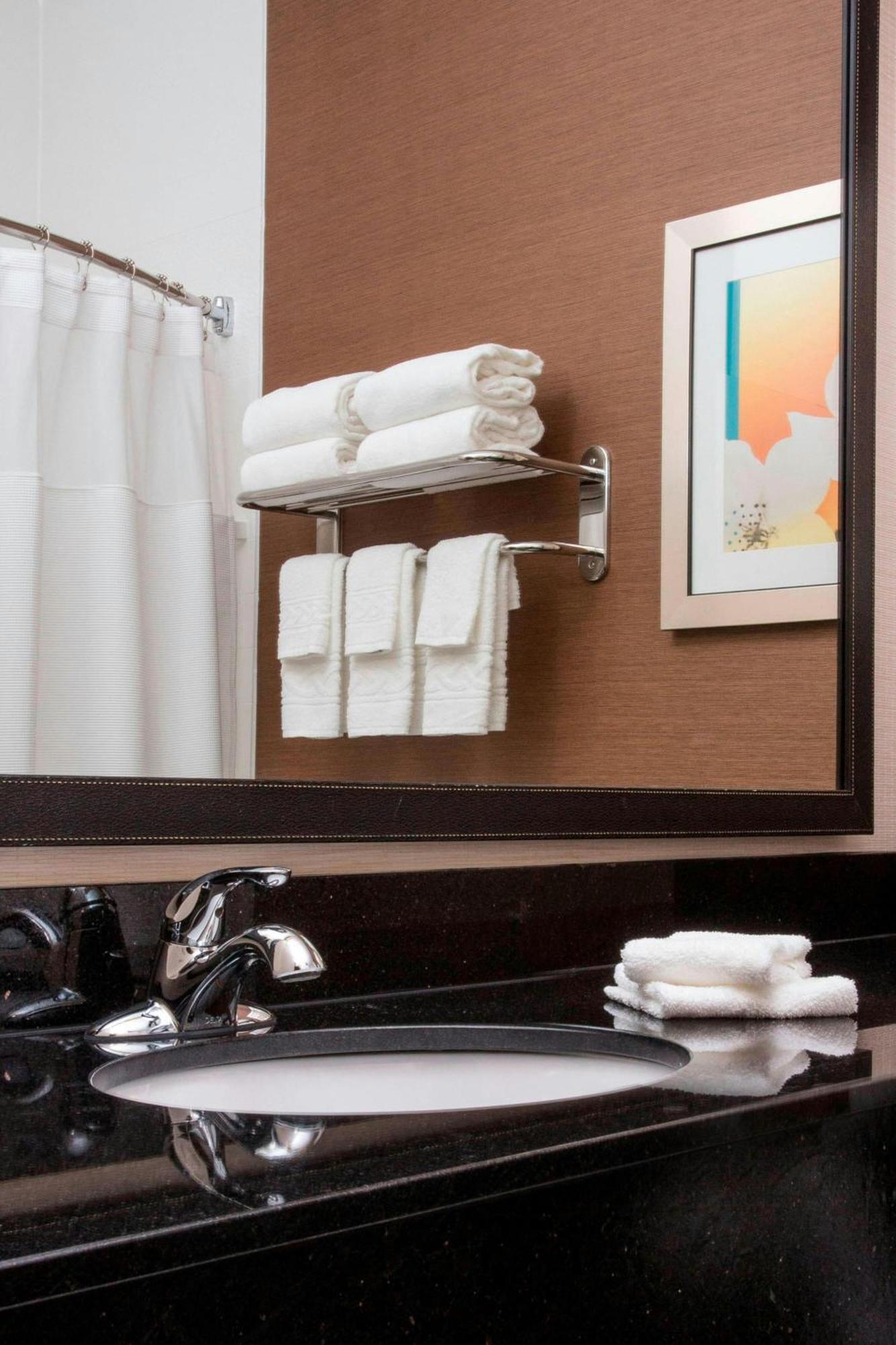 Fairfield Inn & Suites By Marriott Quincy Buitenkant foto