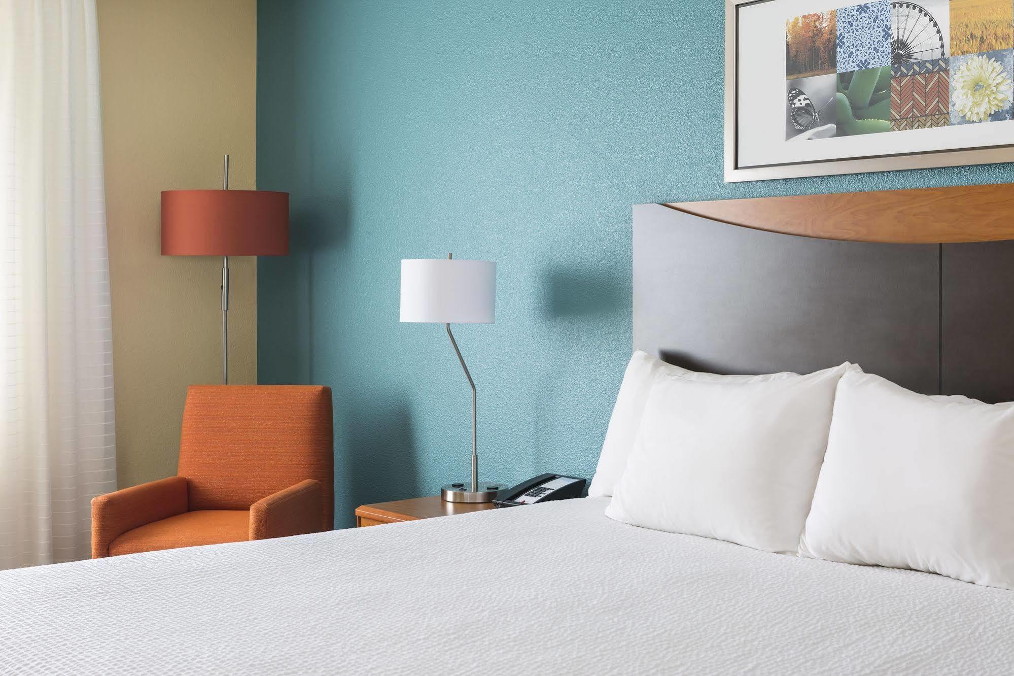 Fairfield Inn & Suites By Marriott Quincy Buitenkant foto