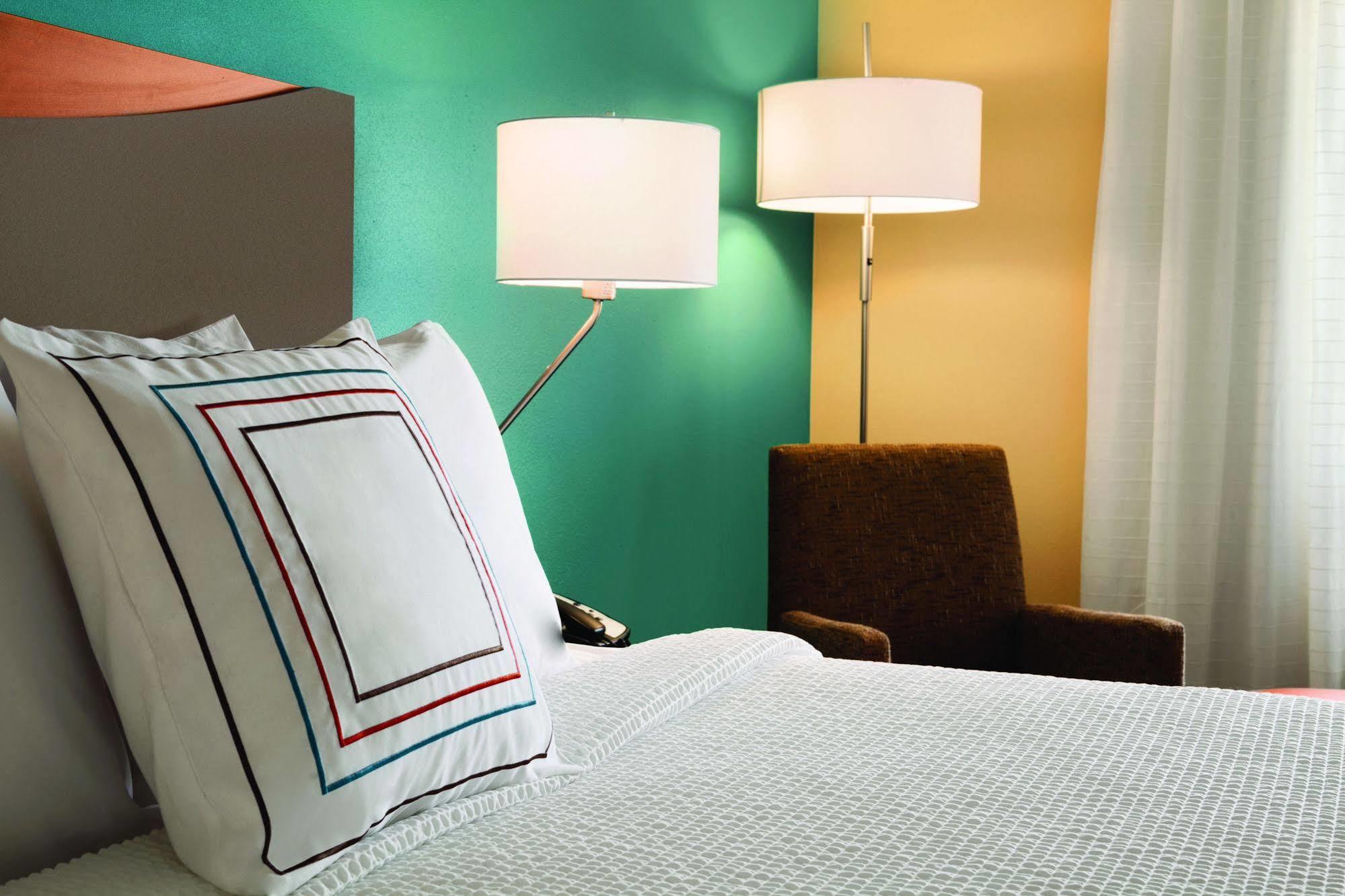 Fairfield Inn & Suites By Marriott Quincy Buitenkant foto